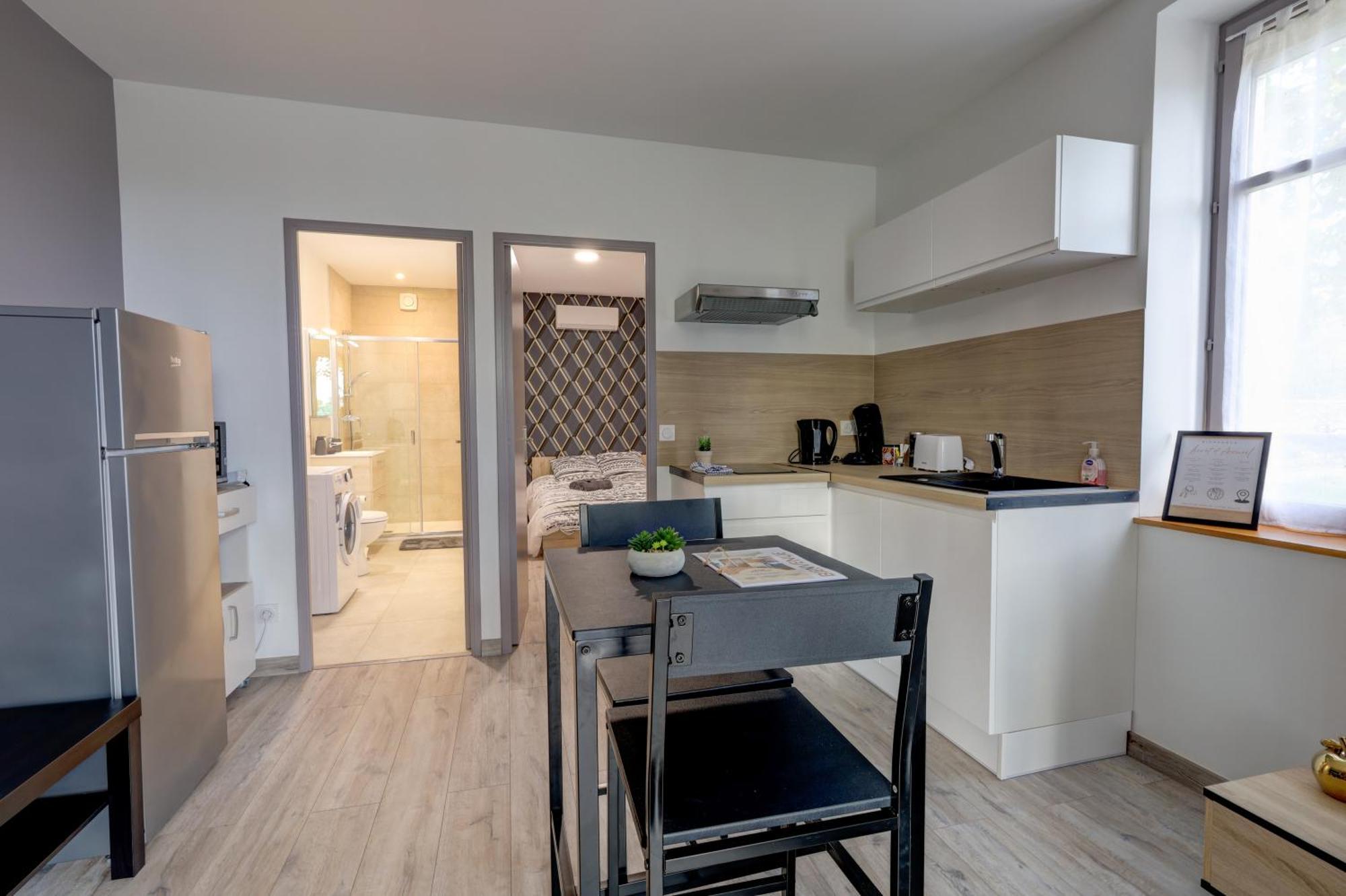 Le Westy 2 Apartment Hieres-Sur-Amby Ngoại thất bức ảnh